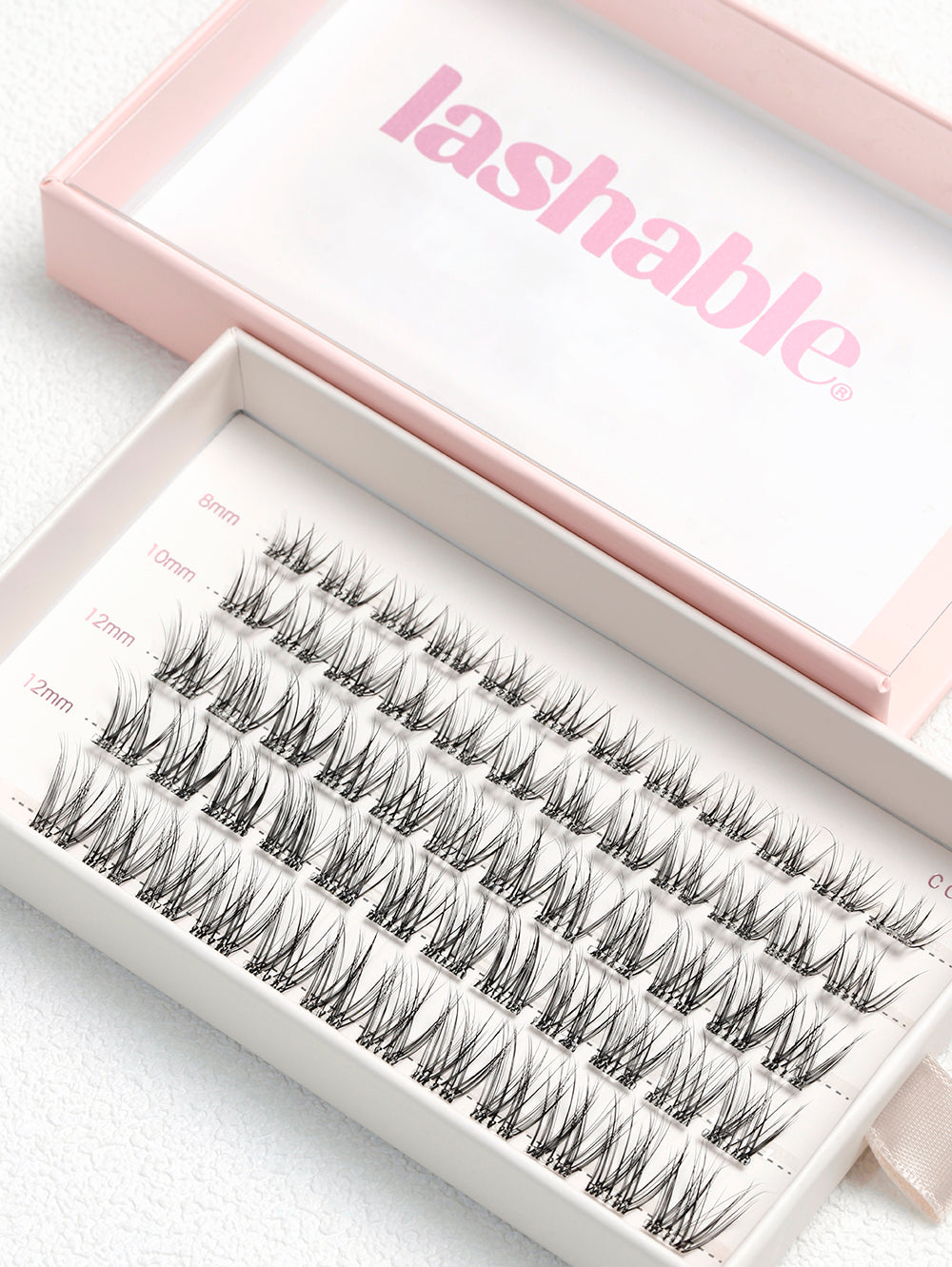 Lashable AIRY WISPS pre-glued Wimpern